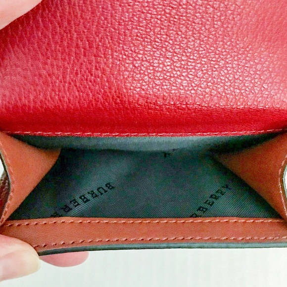 ❌🌟HP x2🌟Burberry Bifold Wallet - Picture 6 of 8